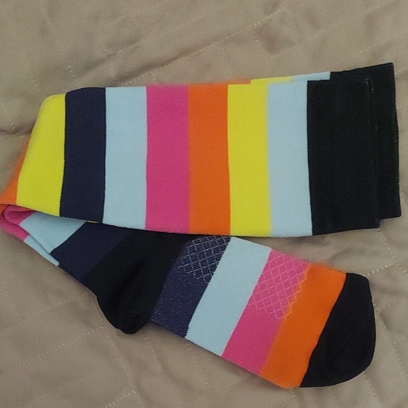 Vibrant Multicolor Compression Knee-High Socks Set - Picture 4 of 6